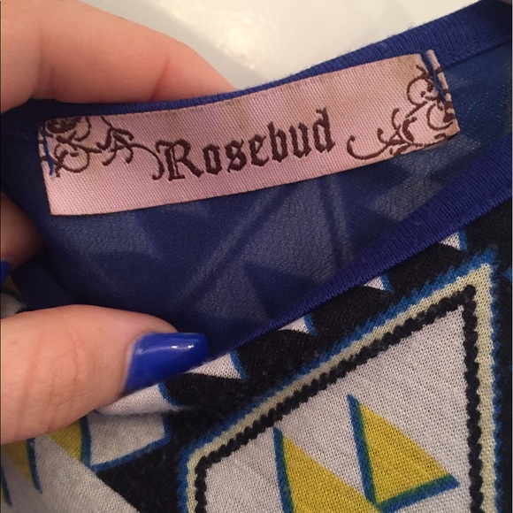 Colorful top! - Picture 5 of 5