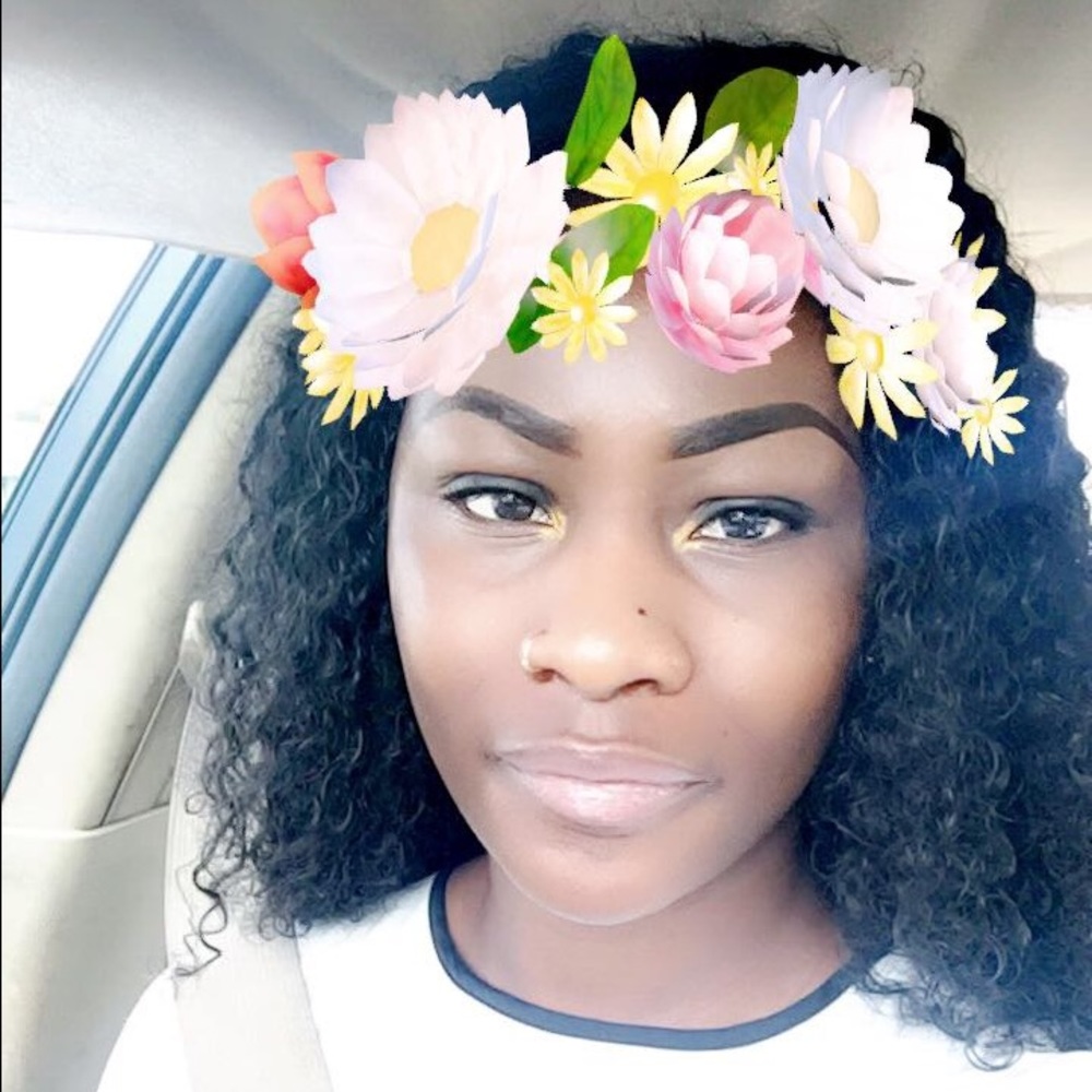 Meet your Posher, Helena