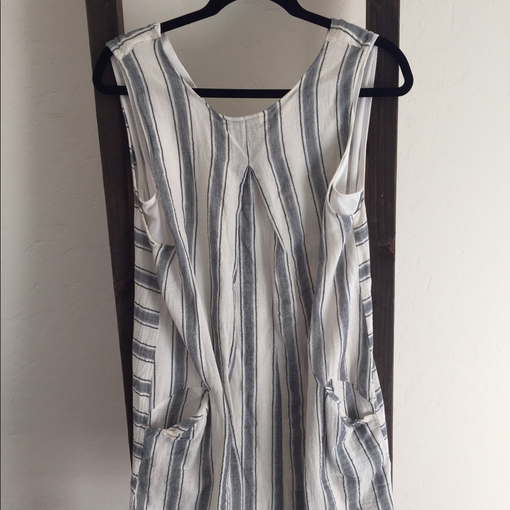 Zara linen blue and white dress