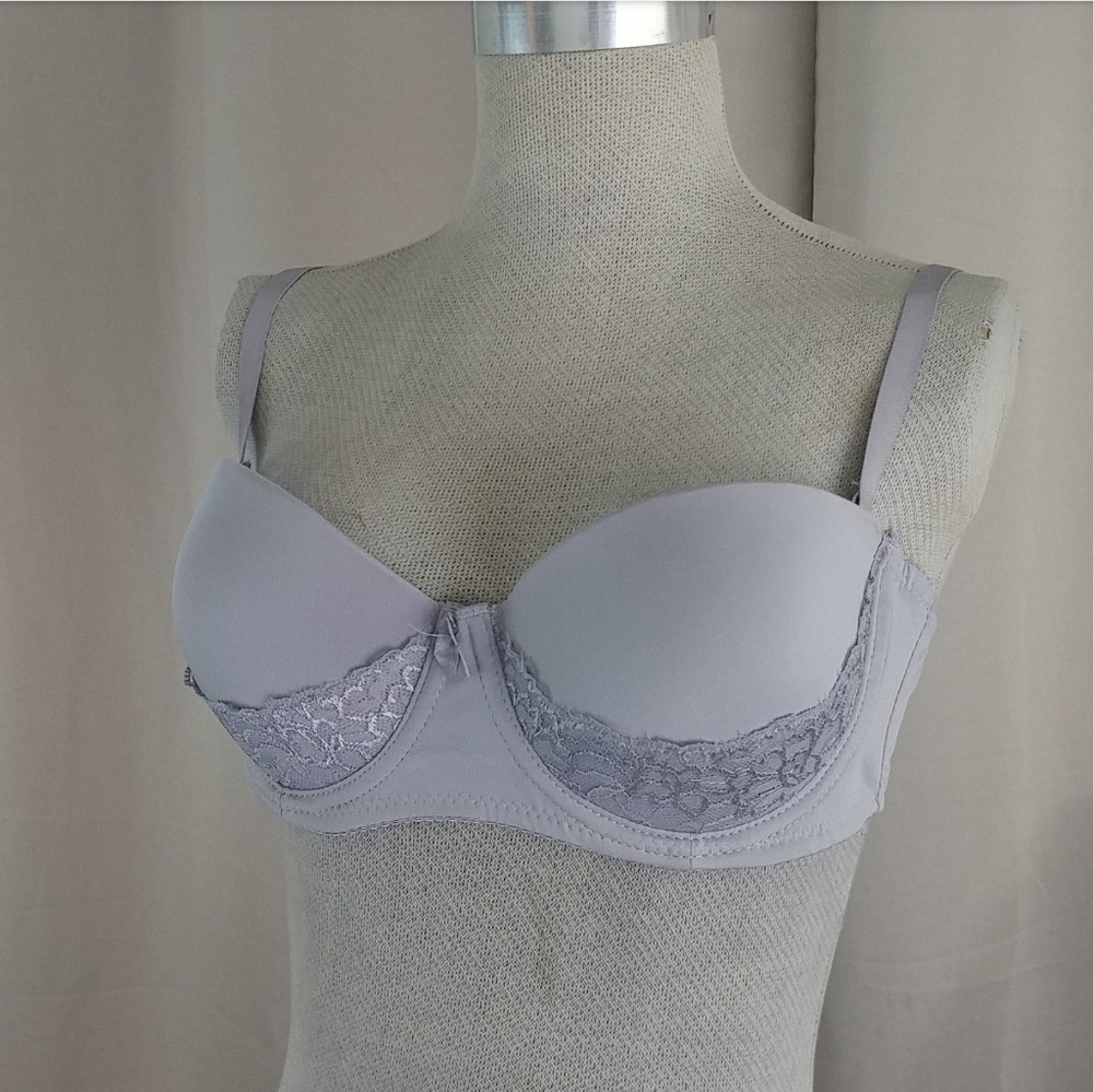 NWT Bra with Removable Straps