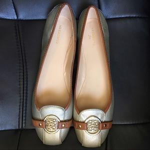 ✨LIZ CLAIBORNE ballet flats