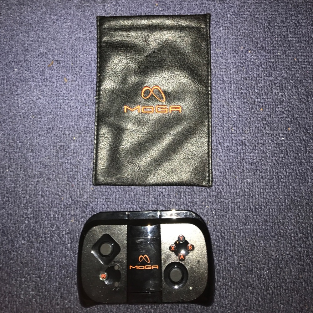 MOGA Mobile Gaming System for android