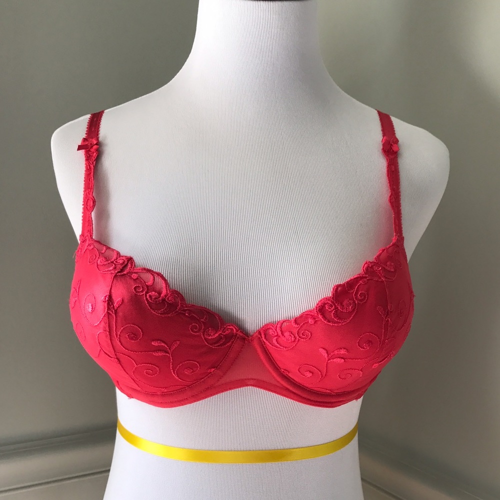 Victoria's Secret Push Up Bra
