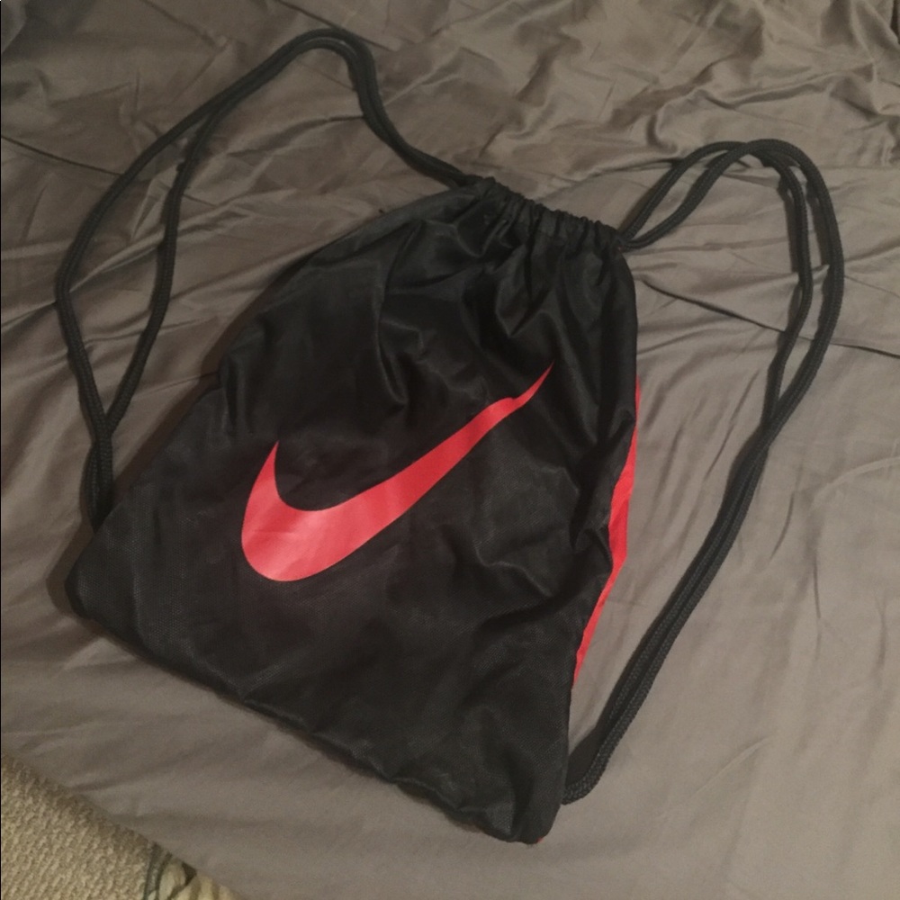 Black and red Nike gym bag
