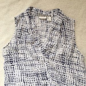 Mercer & Madison Tops - Mercer & Madison 100% Silk top - small Mercer & Madison Tops - Mercer & Madison 100% Silk top - small