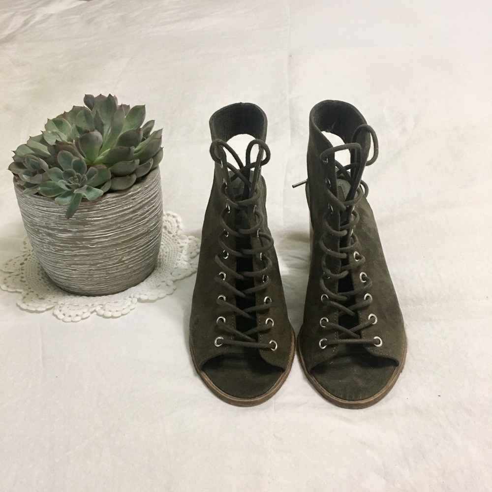 Lace up sandal