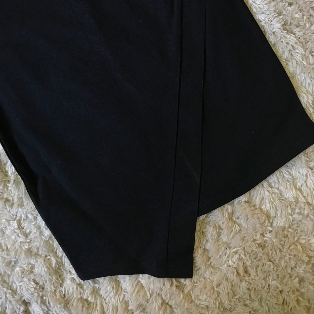 Sleeveless solid knit bodycon dress - Picture 4 of 4