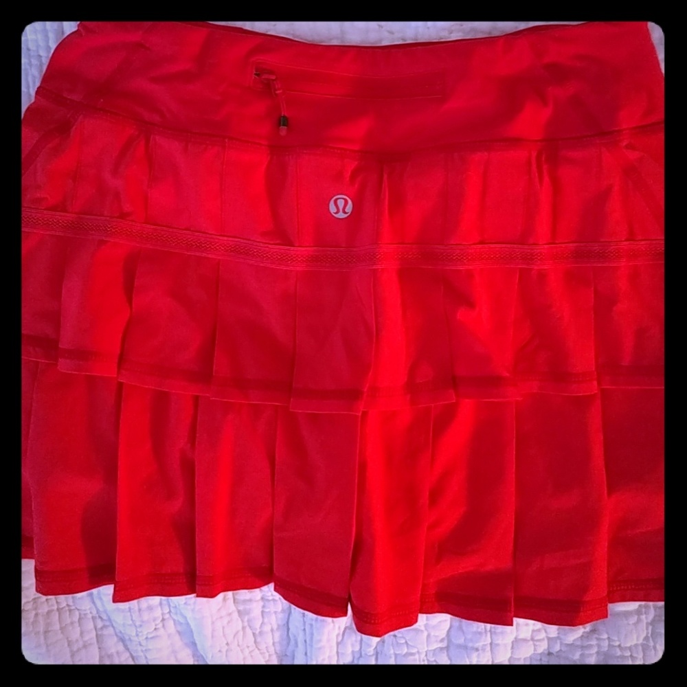 Lululemon pacesetter skirt