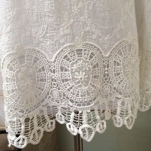 Adiva Tops - Beautiful embroidered ivory tank Adiva Tops - Beautiful embroidered ivory tank