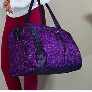 LULULEMON Urban Warrior Duffle in Tender Violet