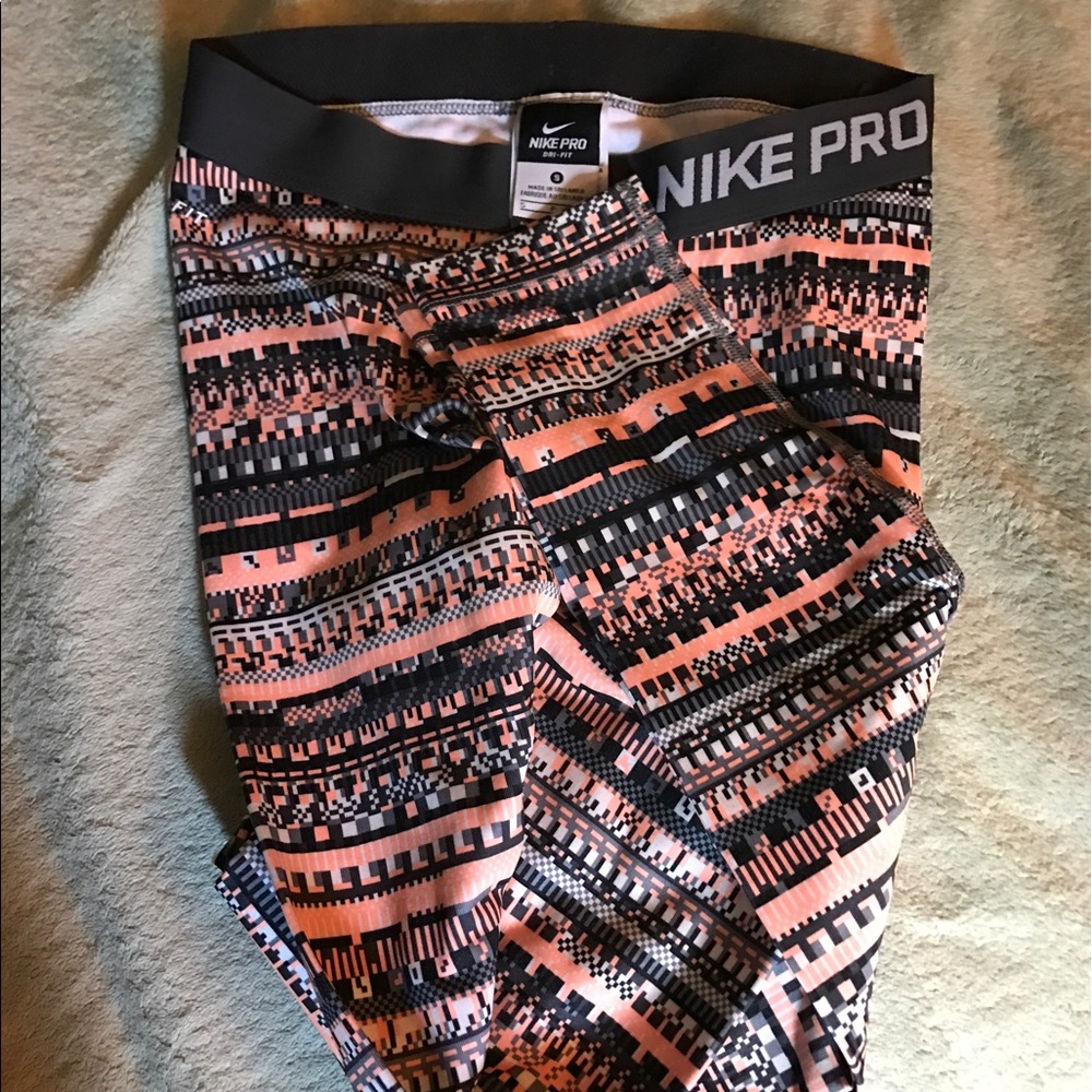 Nike multi colored leggings