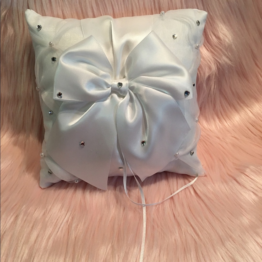 Ring bearer pillow