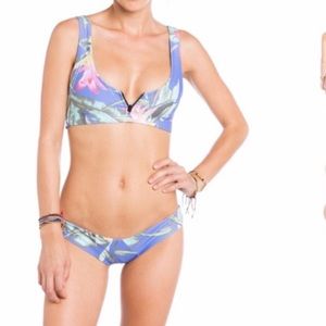 Stone Fox Swim Swim Set!
