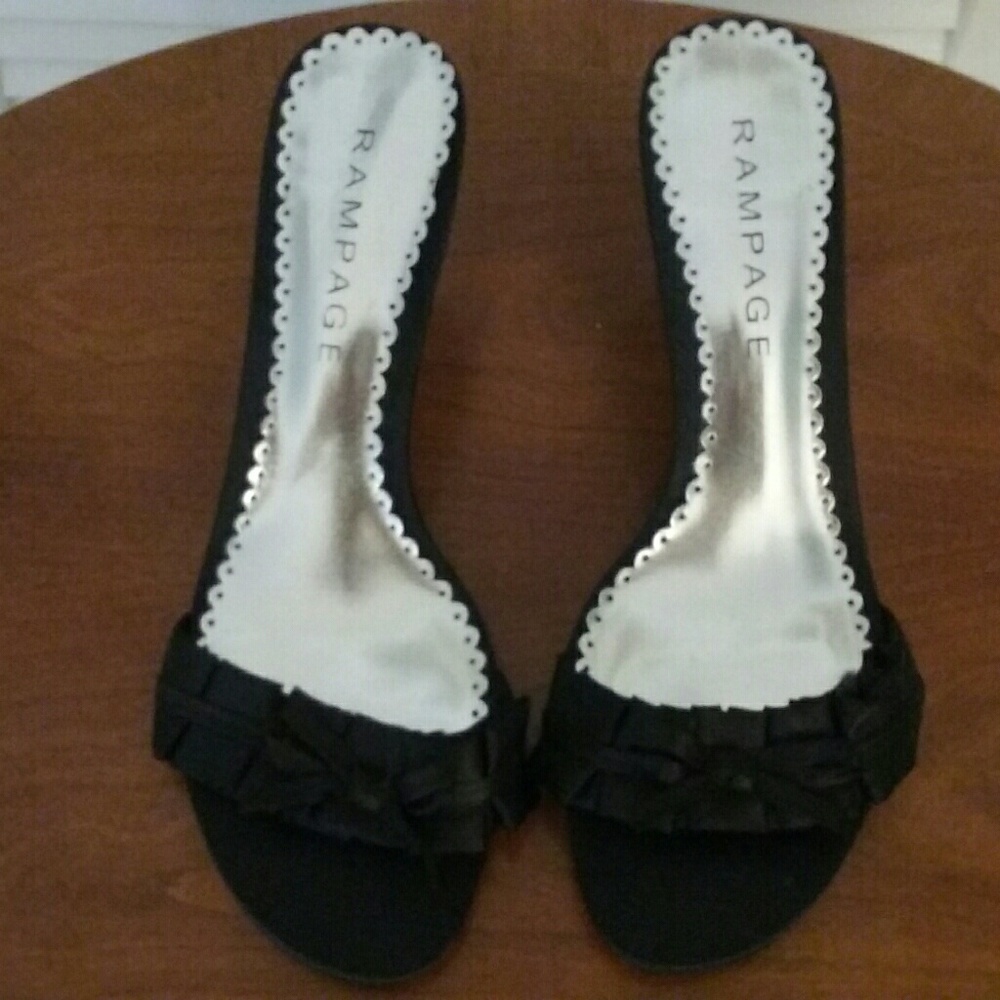 Rampage Black Silky Ruffle Short Heels!