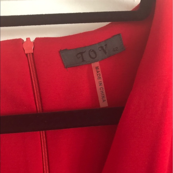 SOLD TOV Red Shift  Dress with Cap Sleeves Pockets - Picture 3 of 3