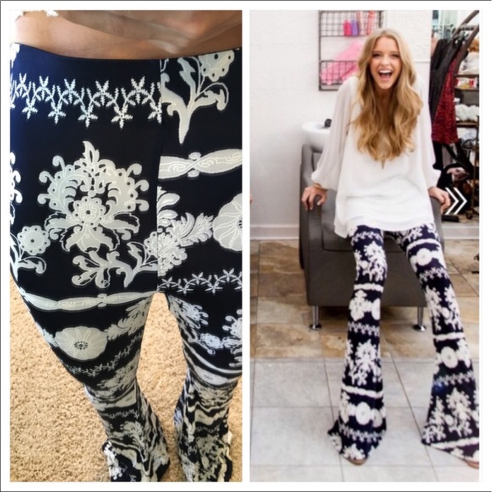 BNWT SMYM Bam Bam Bells- Fine china spandy small.