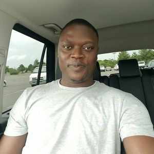 Meet your Posher, Abayomi
