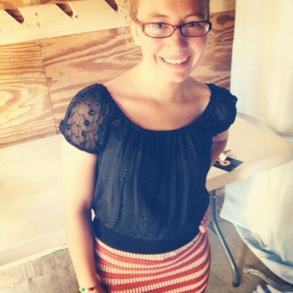Meet your Posher, Lydia
