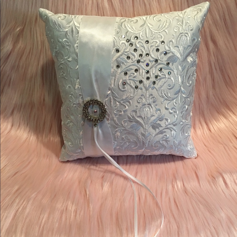 Ring bearer pillow