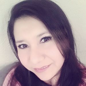 Meet your Posher, Elena