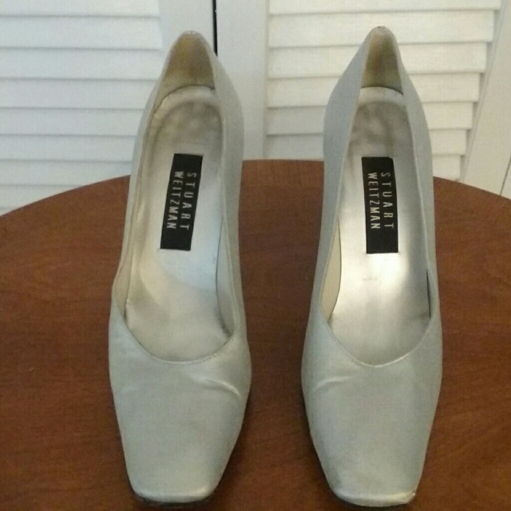 Stuart Weitz man Silver Pumps!