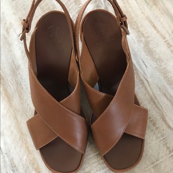 Tory Burch Gabrielle Wedge Sandal {Royal Tan} 8.5 - Picture 2 of 6
