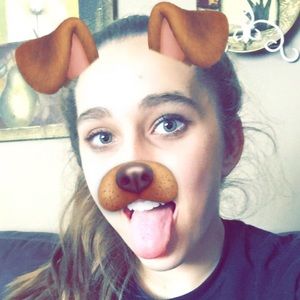 Meet your Posher, Brooke