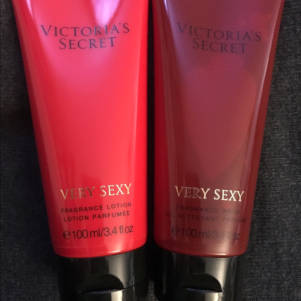 Victoria's Secret Very Sexy Fragrance Lotion&Wash