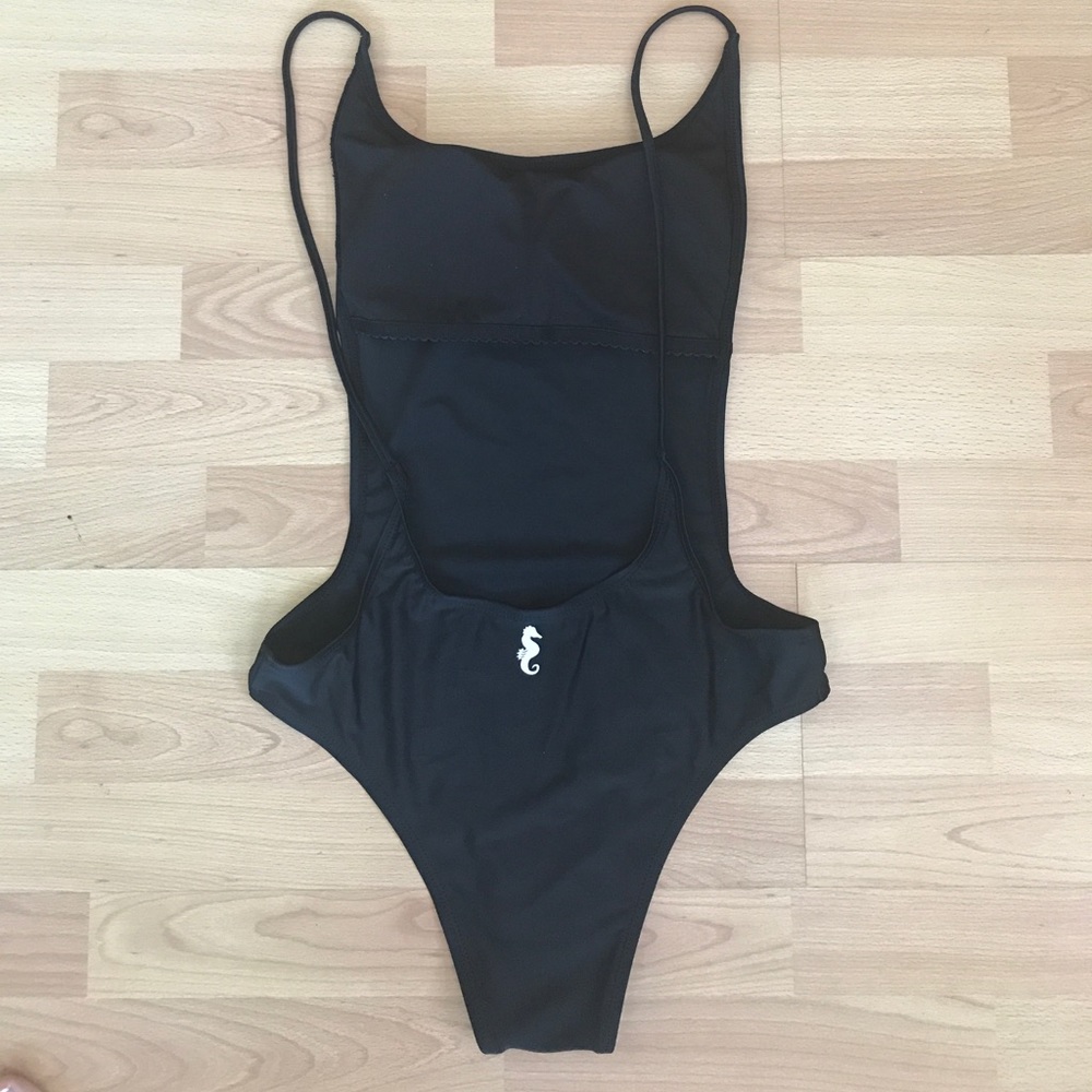 Black Monokini