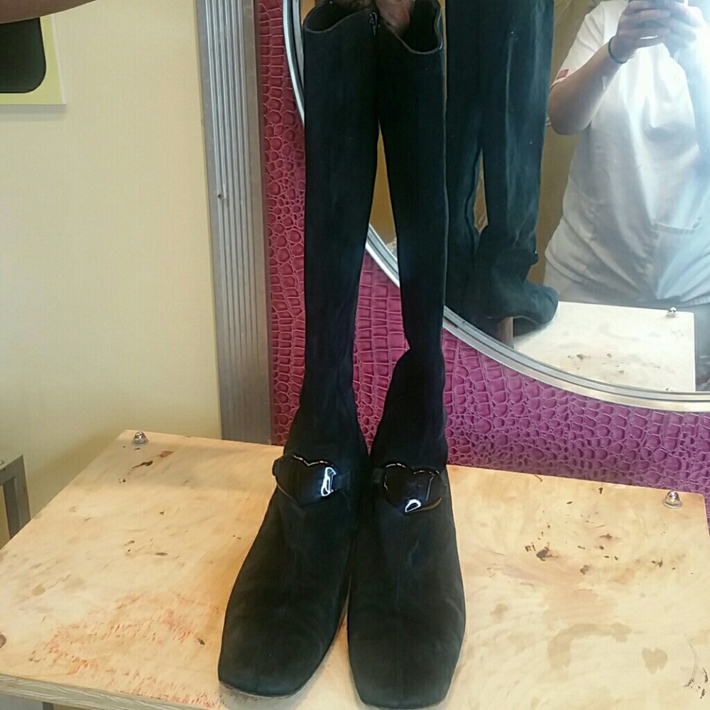 Vintage suede & tortoise shell heeled boots
