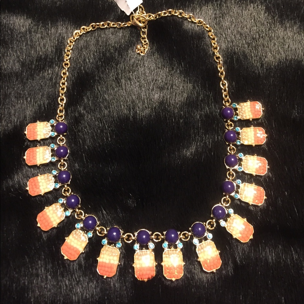 Multi-colored Necklace - Picture 3 of 6