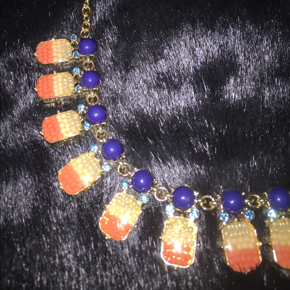 Multi-colored Necklace - Picture 4 of 6