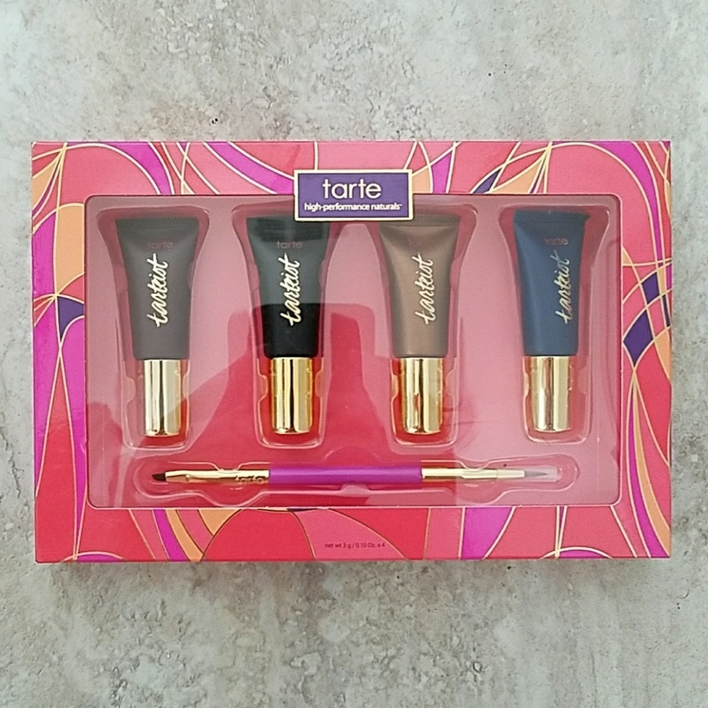 Works of Tarte eyeliner set