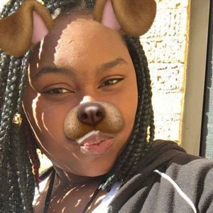 Meet your Posher, Alexus