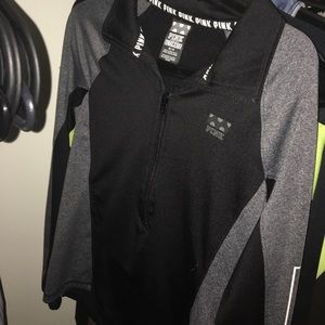 PINK Ultimate Half Zip