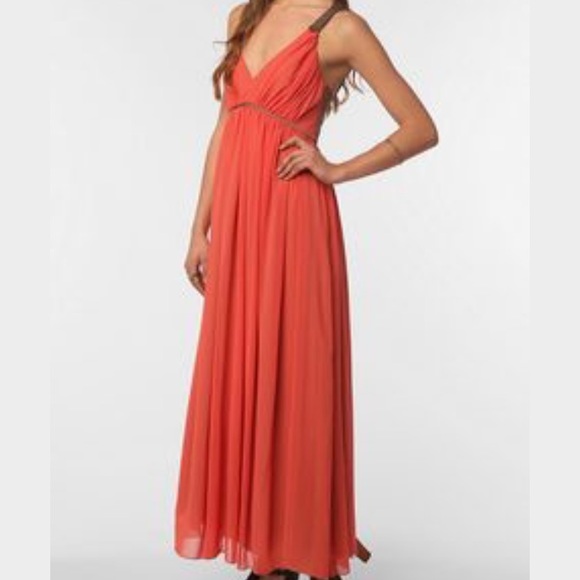 👗Era of Kymerah Long Dress 👗 - Picture 3 of 7