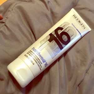Last Chance!!! Redken NYC Hardwear 16 Sculpt Gel