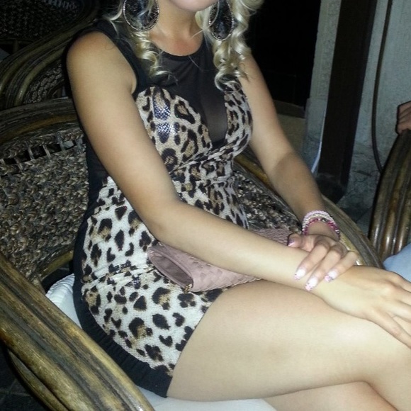 Cheetah dress - Picture 4 of 4