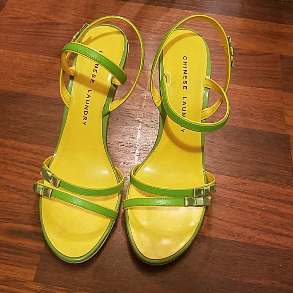 Yellow and green polka dot shoe by Chinese Laundry
