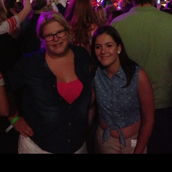 Blue polka dot button down tank top - Picture 3 of 3