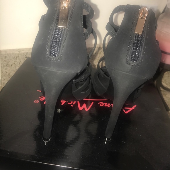 Heels only worn twice! - Picture 2 of 4