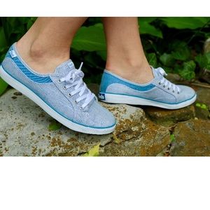 Blue stripped keds