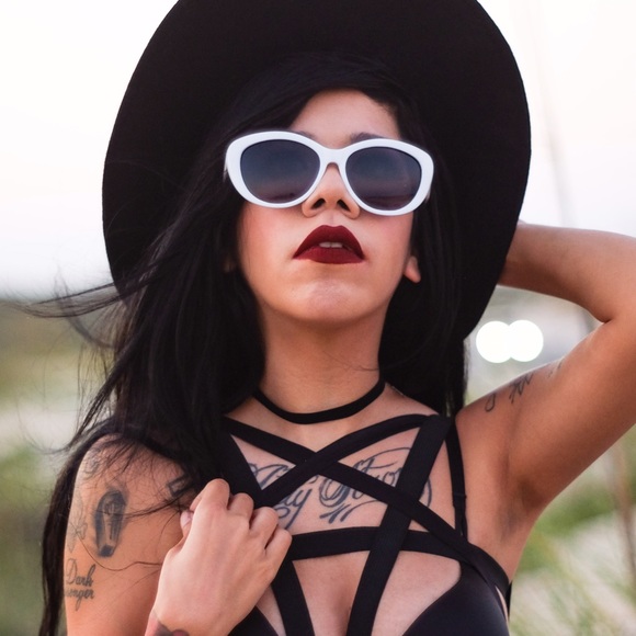 Accessories - ✨White Kurt Cobain Inspired Sunglasses✨