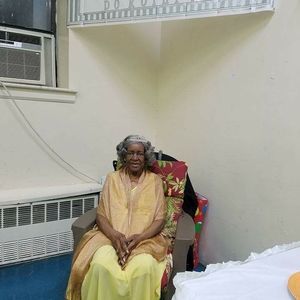 Meet your Posher, Marian