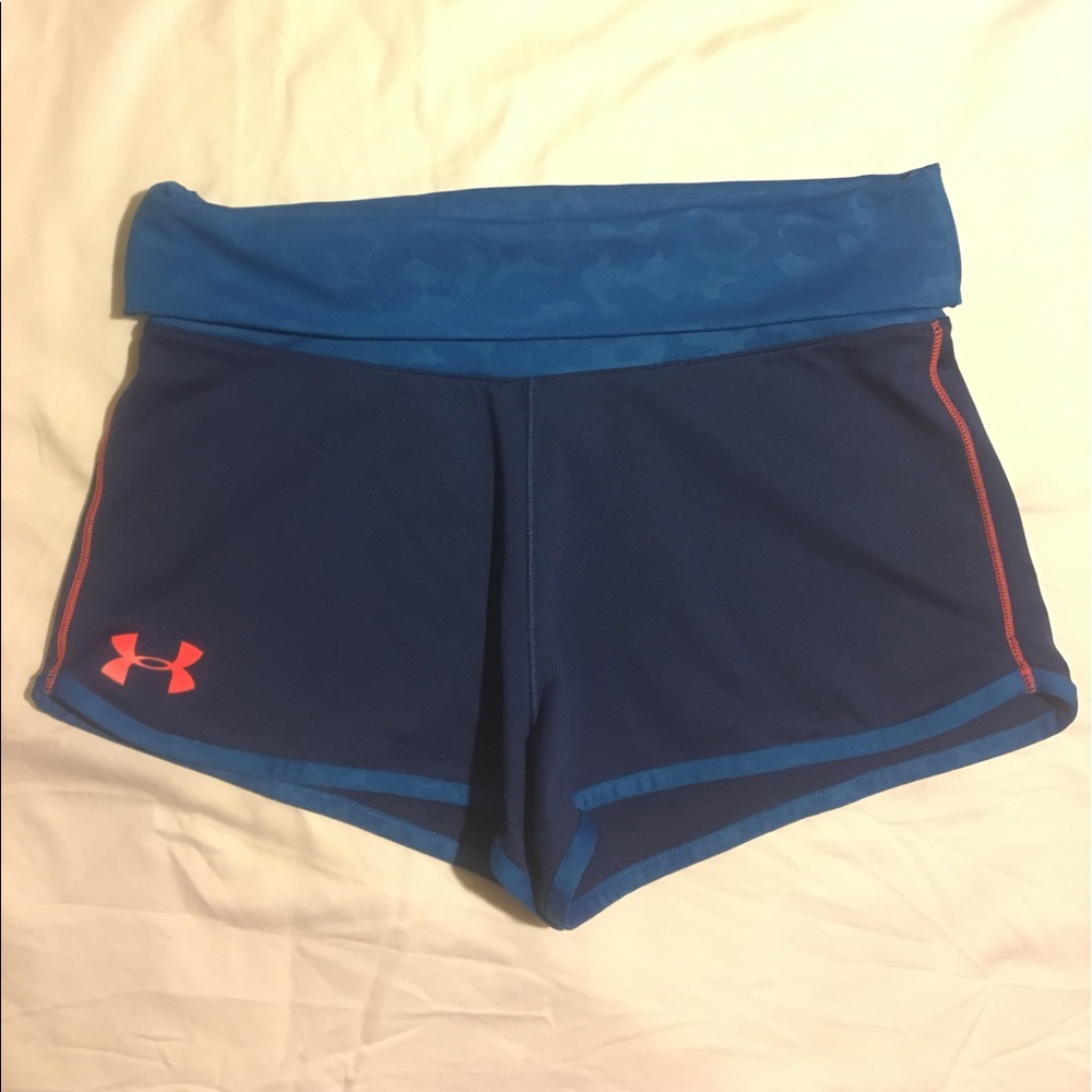 Under Armour workout shorts - Picture 1 of 3