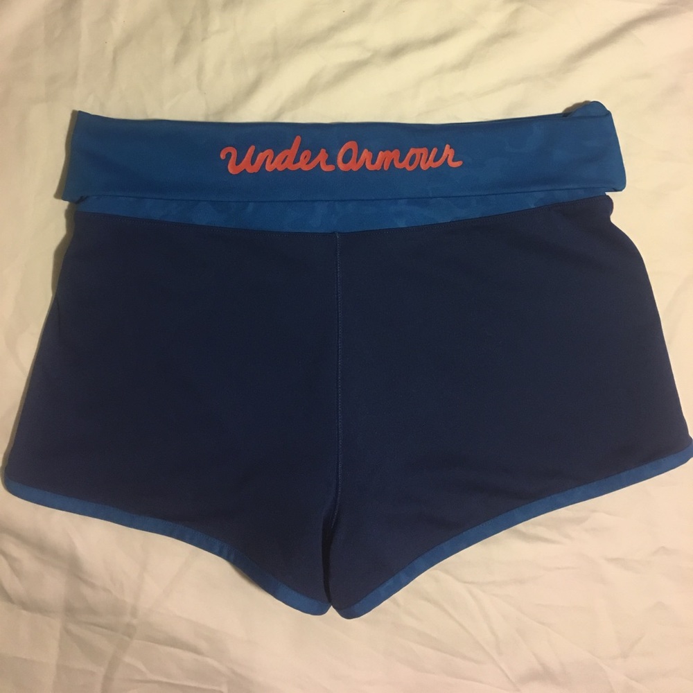 Under Armour workout shorts - Picture 2 of 3