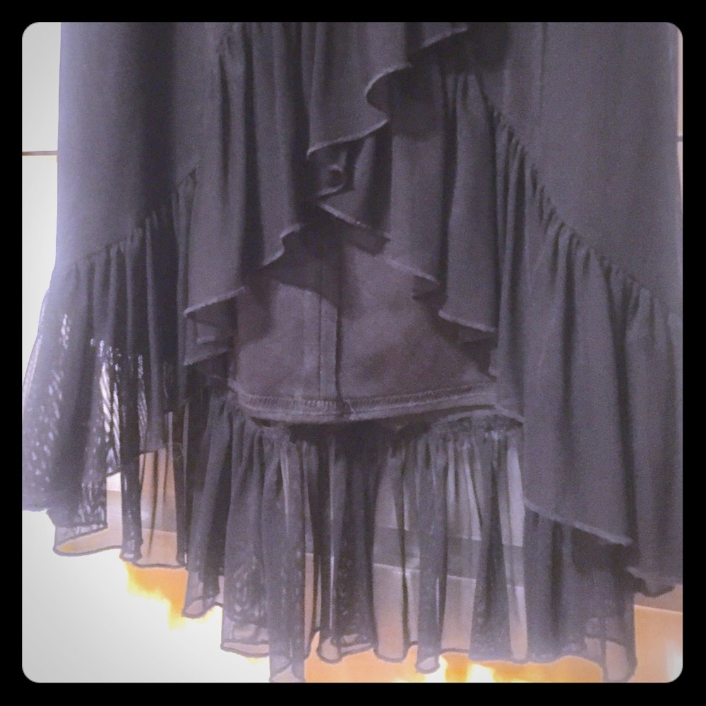 Due Per Due Ruffle Dress - Picture 3 of 4