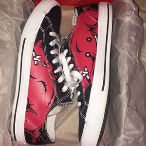 Women's Arkansas Razorbacks Shoes
