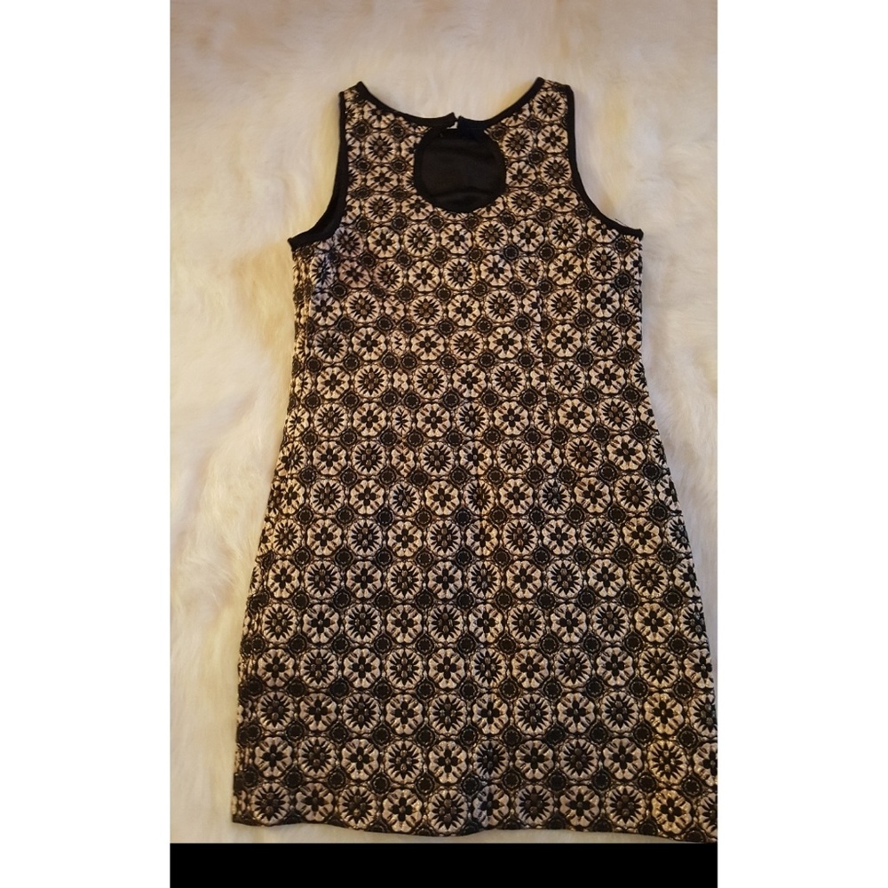 M.S.R.P. dress - Picture 5 of 5