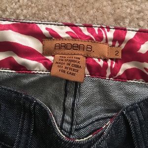 Women's Jeans/Pants